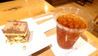 �F�X�U��Ԃ�